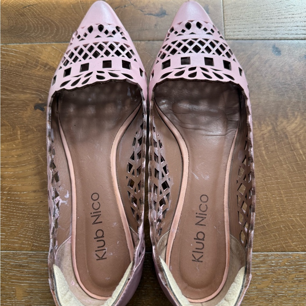 Anthropologie Women's Leather Pink Cutout Flats Size US 6
